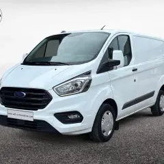 Avis Ford Transit Custom : ce fourgon blanc est prêt pour vos livraisons. Idéal pour les professionnels.