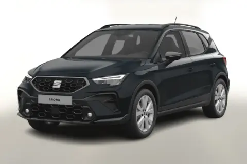 Un SUV Seat Arona gris foncé, idéal pour la ville. Voici un avis sur ce modèle.