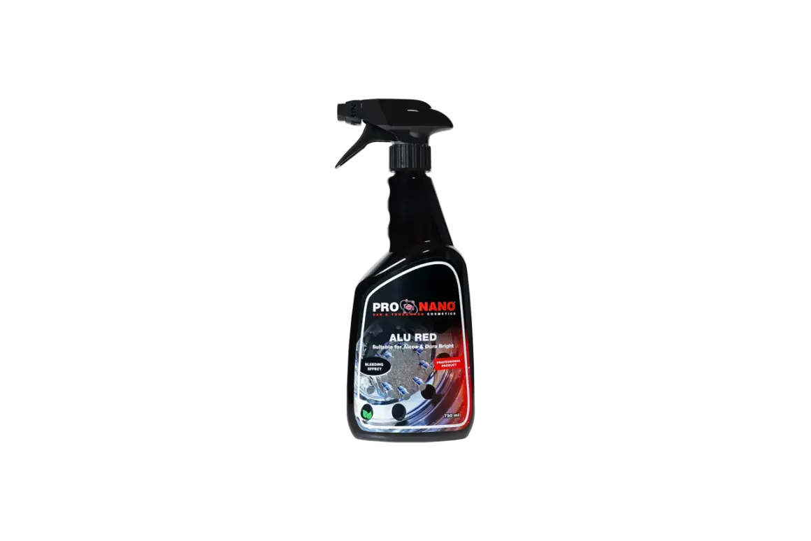 Spray pour nettoyer jantes alu très encrassées. Le produit "ALU RED" de ProNano, avec effet de saignement, pour un nettoyage professionnel.