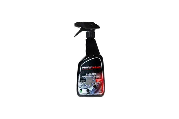 Spray pour nettoyer jantes alu très encrassées. Le produit "ALU RED" de ProNano, avec effet de saignement, pour un nettoyage professionnel.