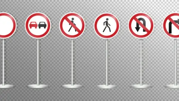 Panneaux de signalisation routière : interdiction de dépasser, piétons interdits, demi-tour interdit. Idéal pour apprendre à conduire une automatique.